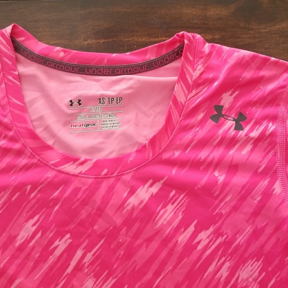 Under armour pink fitted tee